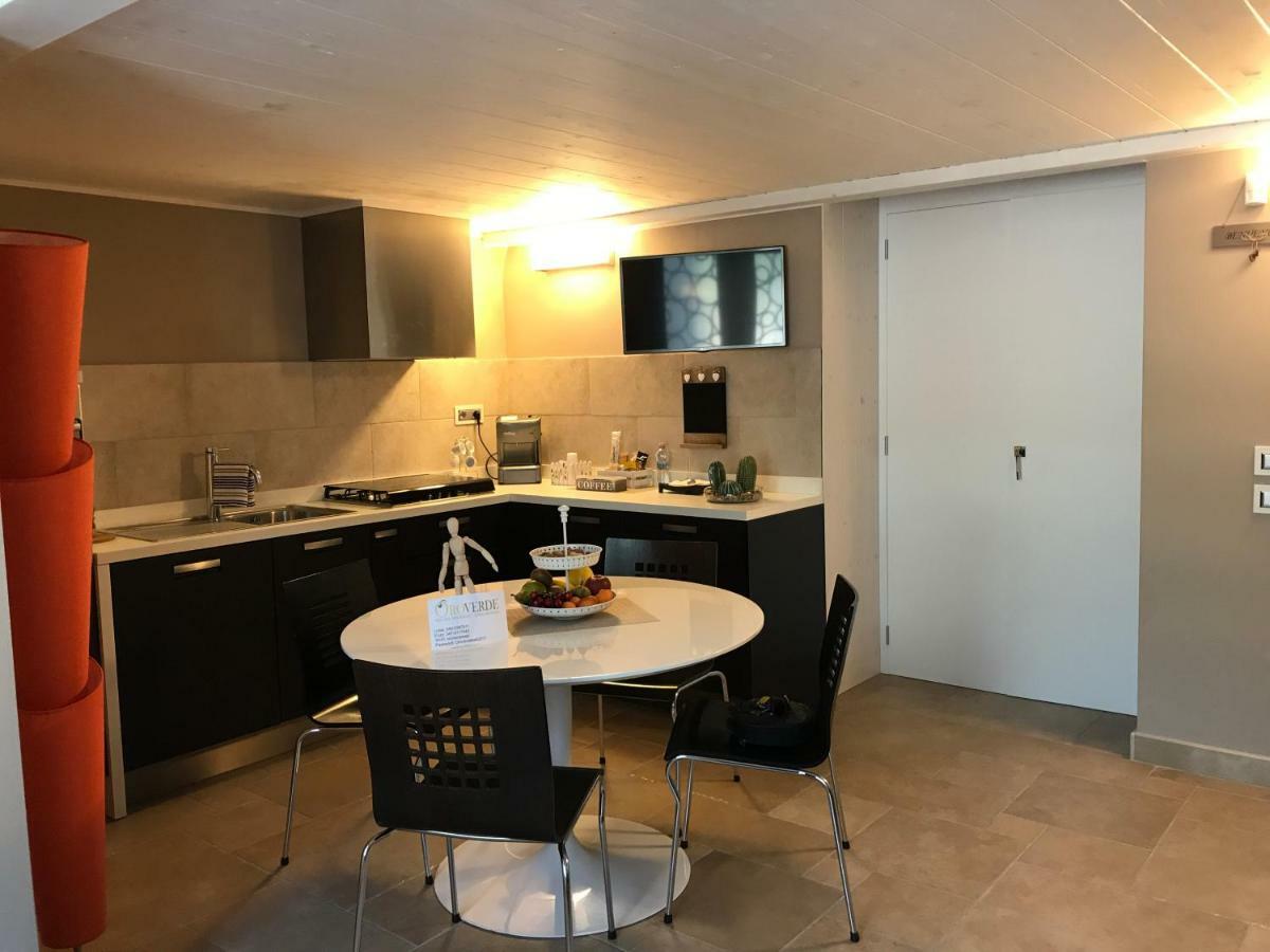 Oroverde B&B Trani Εξωτερικό φωτογραφία