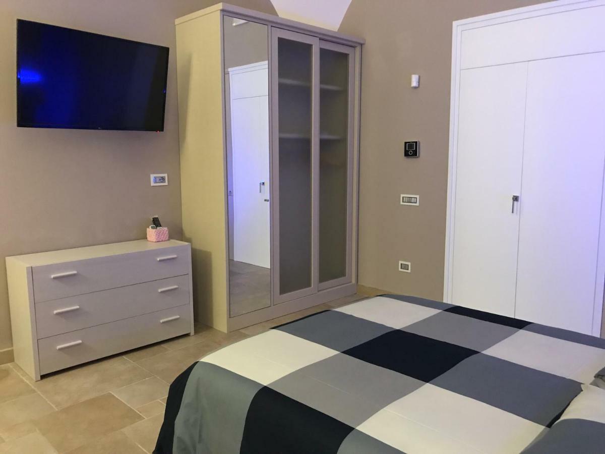 Oroverde B&B Trani Εξωτερικό φωτογραφία